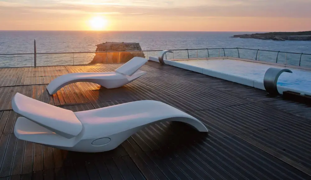 sdraio bianche moderni per arredamento outdoor