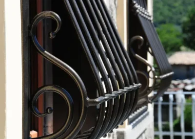 inferiate moderne in stile antico bombate