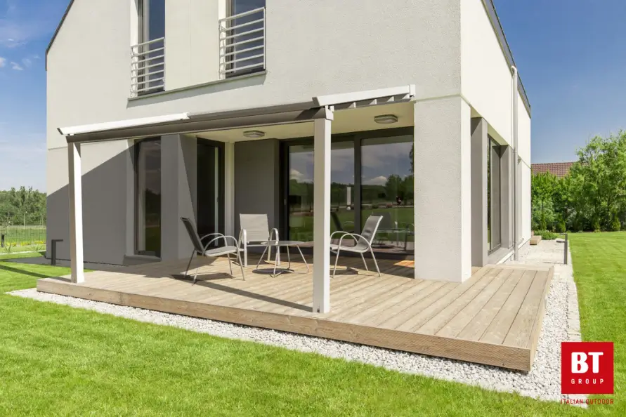 pergola bioclimatica moderna colore bianco by btgroup corona serramenti torino pergola bioclimatica moderna colore bianco by btgroup corona serramenti torino