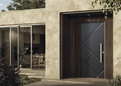 porta blindata da esterno a risparmio energetico nera con incisioni in stile moderno corona serramenti